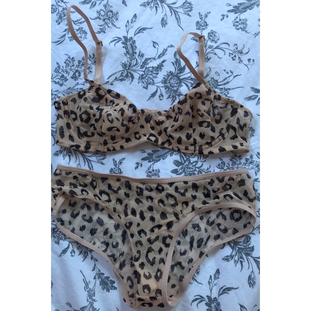 F21 Leopard Set
